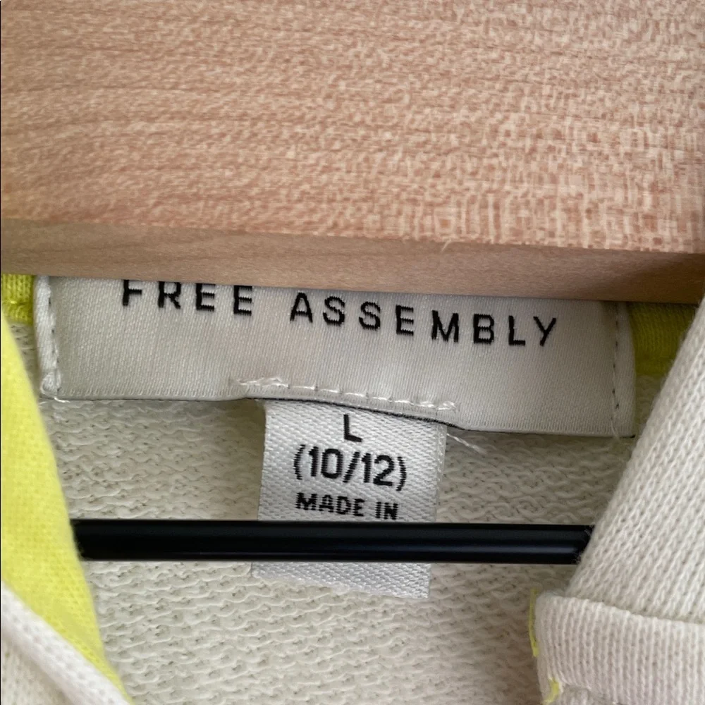 Free Assembly Kids Cream and Yellow Hoodie Dress SizeL 10/12